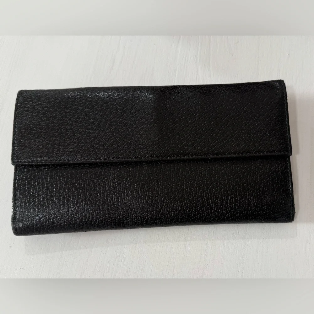 BVLGARI Black Leather Trifold Wallet Organizer Snap Closure